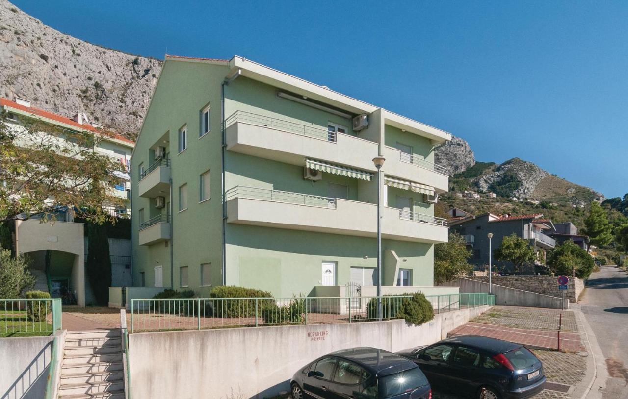 Nice Apartment In Omis With House Sea View Extérieur photo